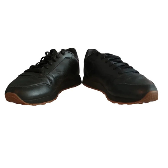 Reebok Classic Black Leather Sneakers with gum sole women's size 7.5 Y2K Retro - Picture 5 of 11